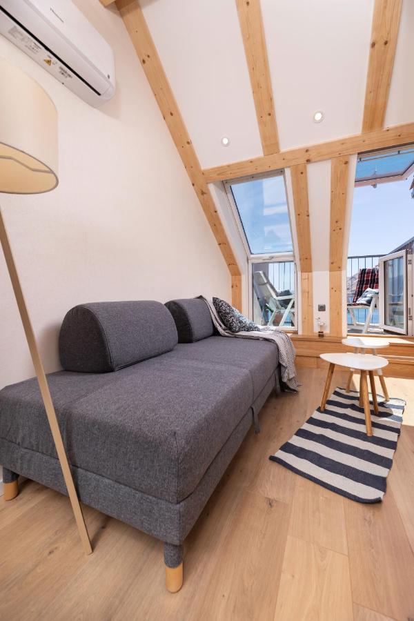 Little Beach House バスカ エクステリア 写真